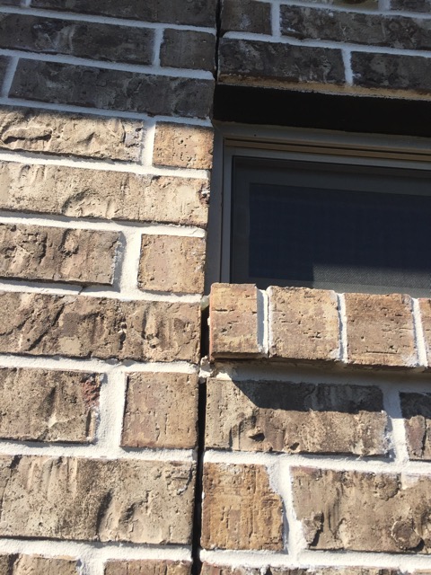 Expansion joint expanding